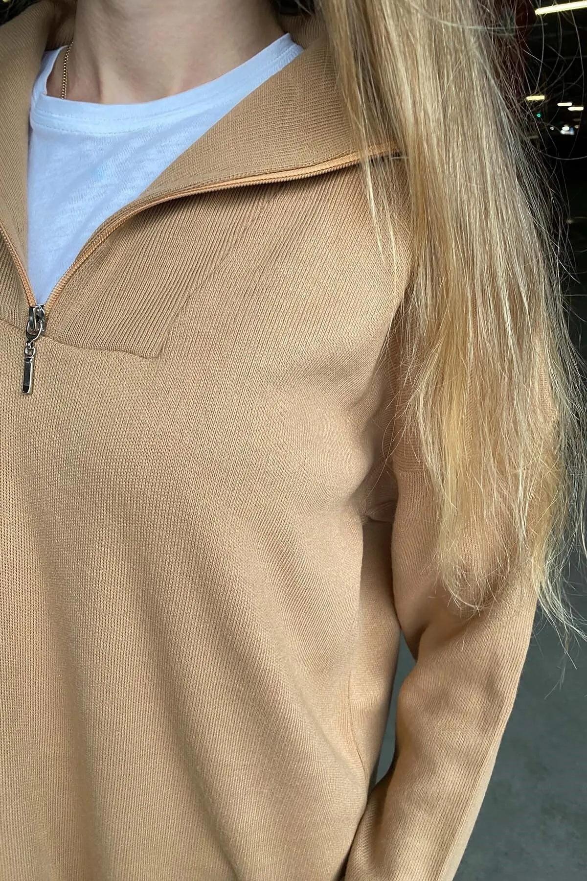 Camel Zipper Detailed Knitwear Sweater