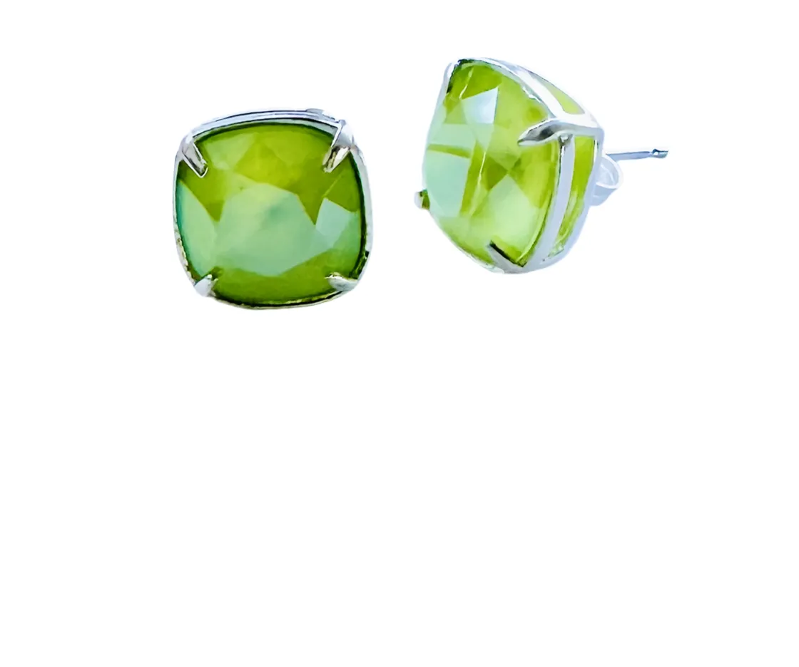 earrings . nouveau swarovski studs . SMALL