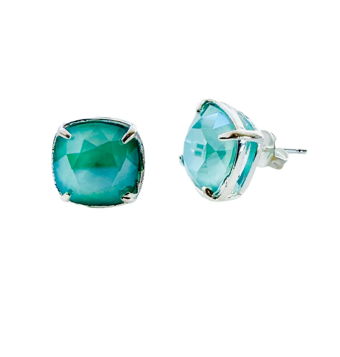 earrings . nouveau swarovski studs . SMALL