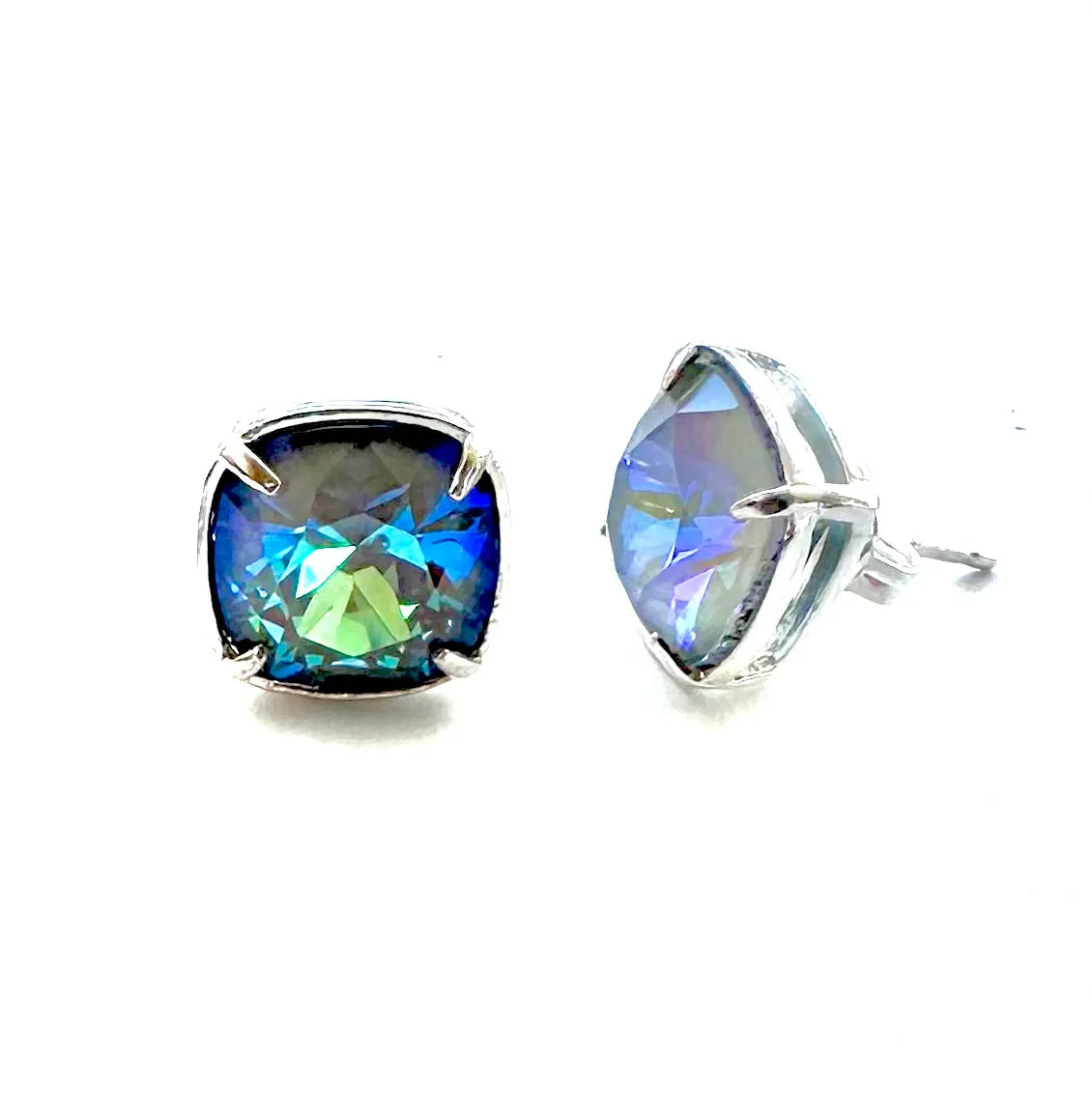 earrings . nouveau swarovski studs . SMALL