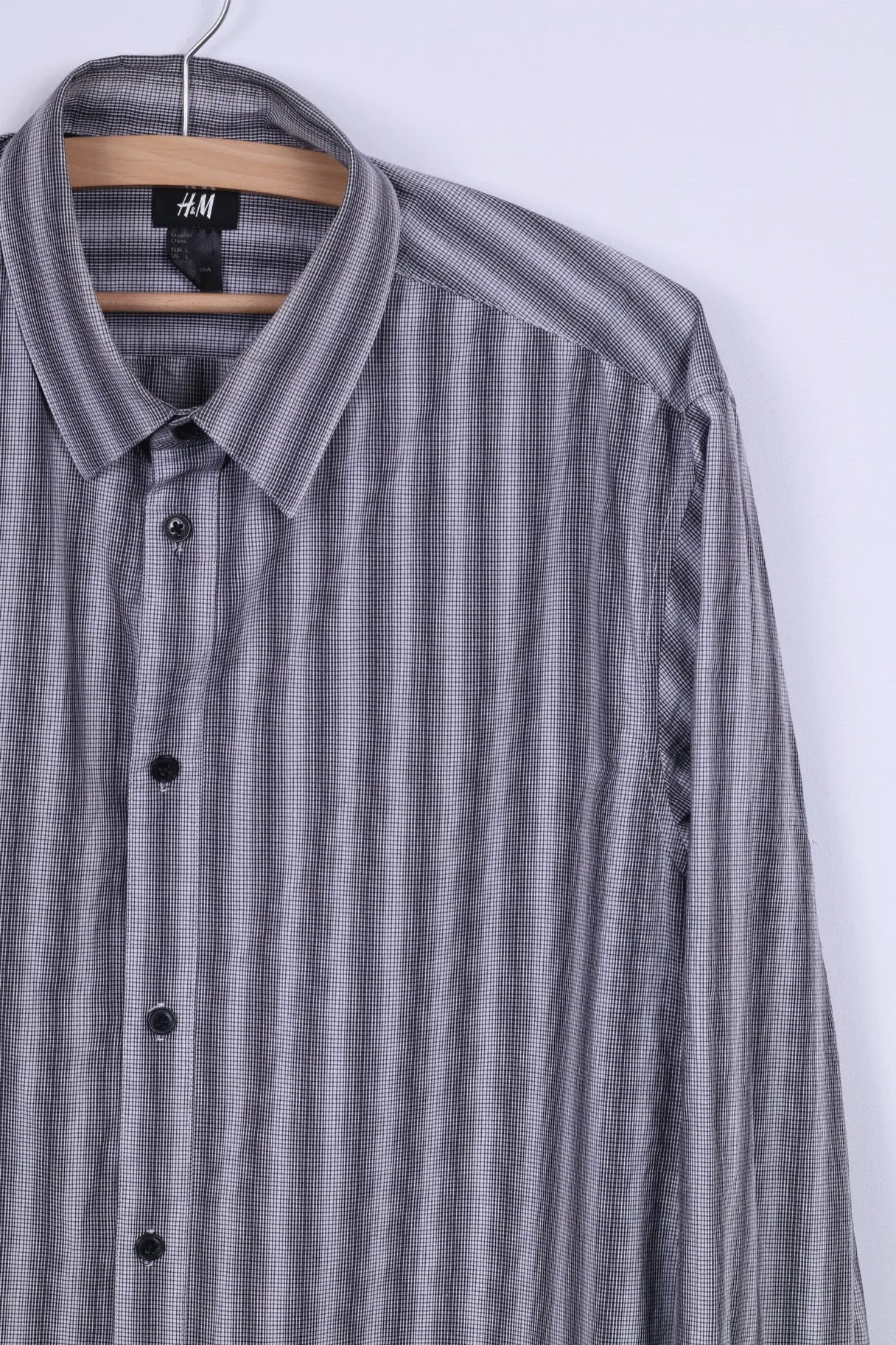 H&M Mens L (M) Casual Shirt Black White Striped Cotton Long Sleeve