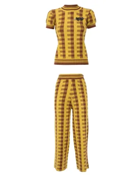 Sweater and trousers yellow brown check